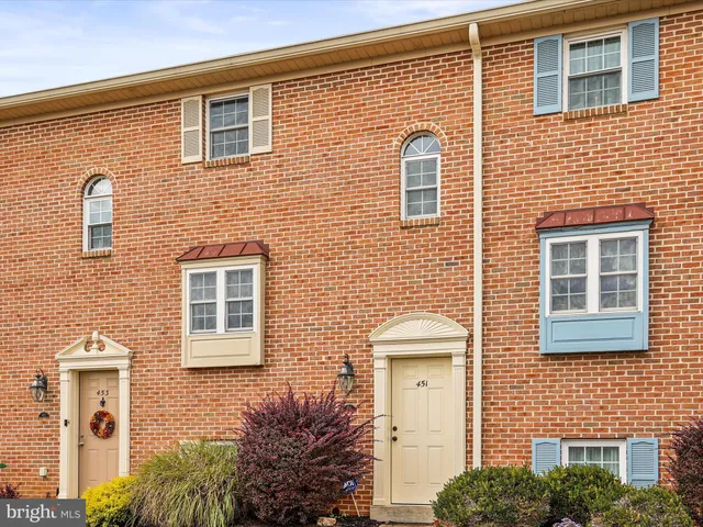 $192,500 | 451 Weldon Drive, Unit 451, York, PA 17404