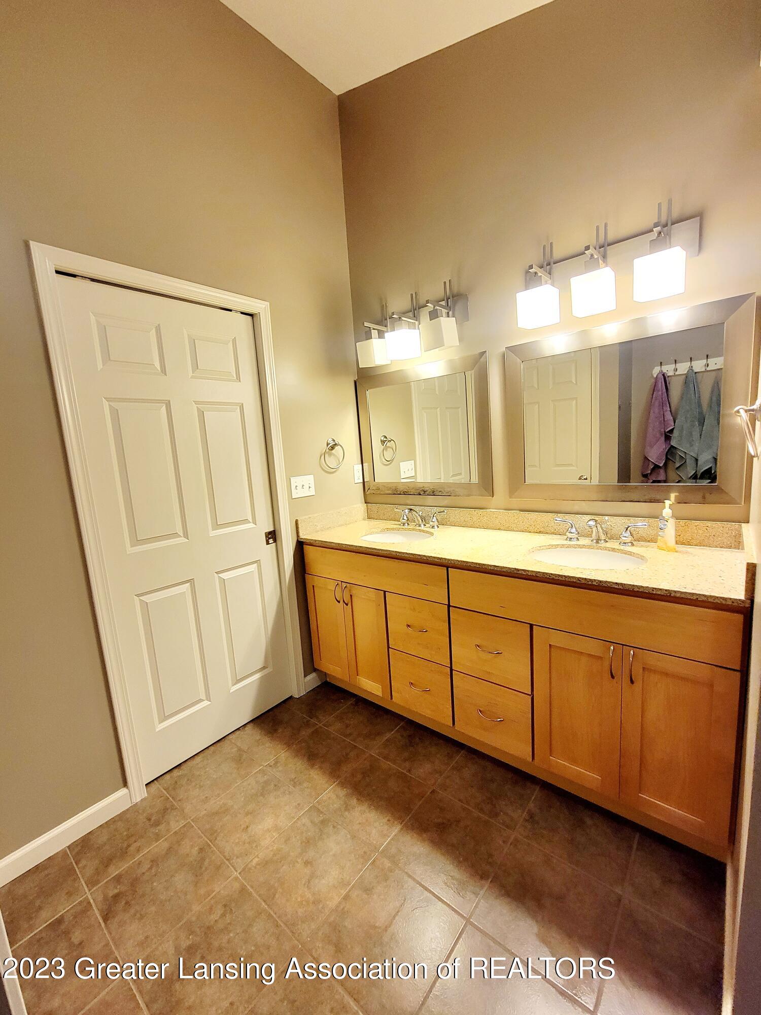 11320 West Clark Road Eagle, MI 48822 - Photo 26 of 57 20230816_140100 - Copy