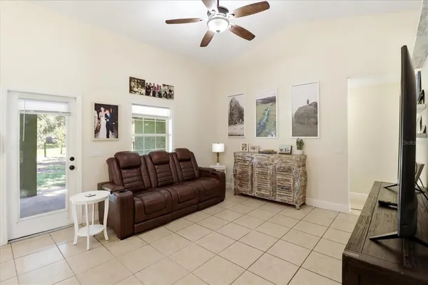 $499,000 | 1040 Southeast 162nd Place, Summerfield, FL 34491