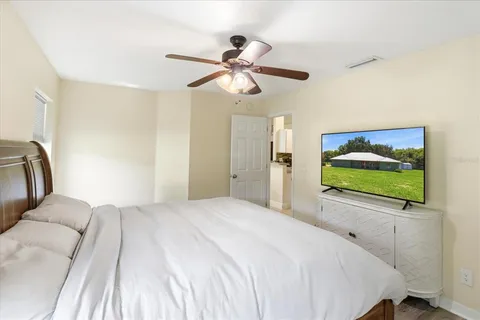 $489,000 | 1040 Southeast 162nd Place, Summerfield, FL 34491