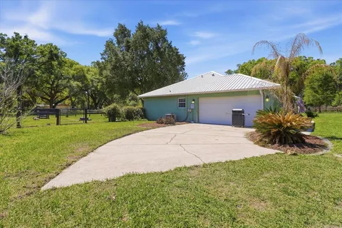 $489,000 | 1040 Southeast 162nd Place, Summerfield, FL 34491