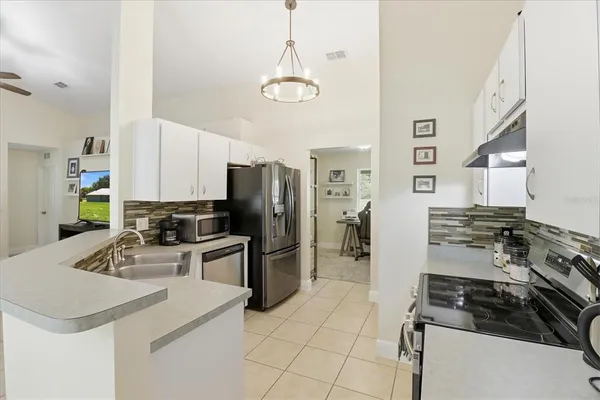 $499,000 | 1040 Southeast 162nd Place, Summerfield, FL 34491