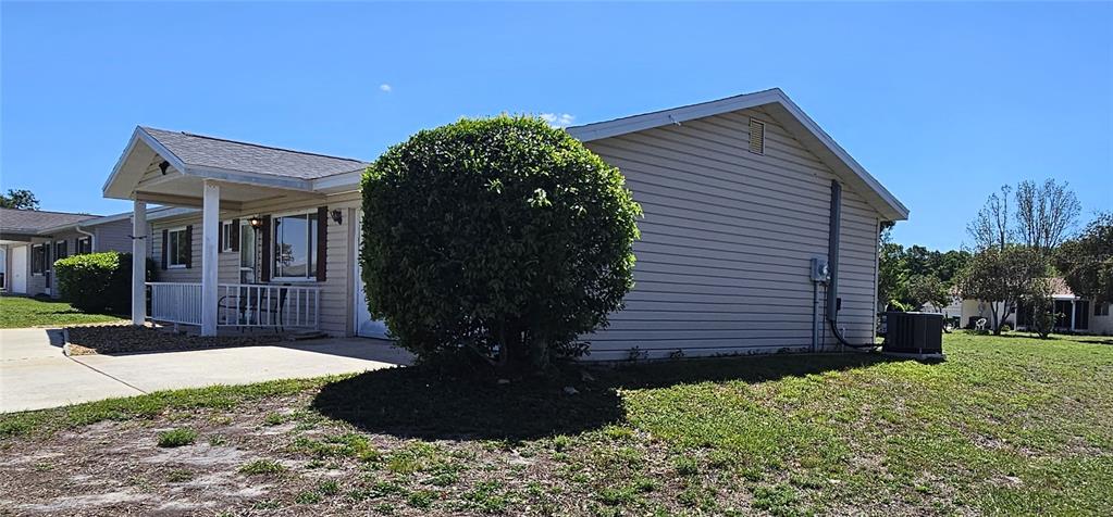10838 Southwest 78th Court Ocala, FL 34476 - Photo 3 of 37