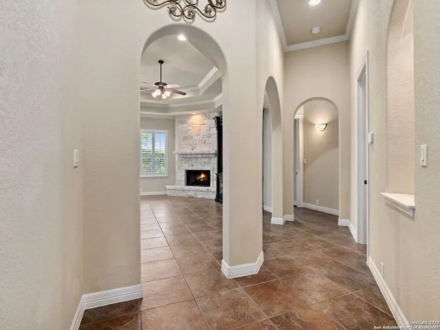 $2,900 | 16026 Huebner Bluff, San Antonio, TX 78248