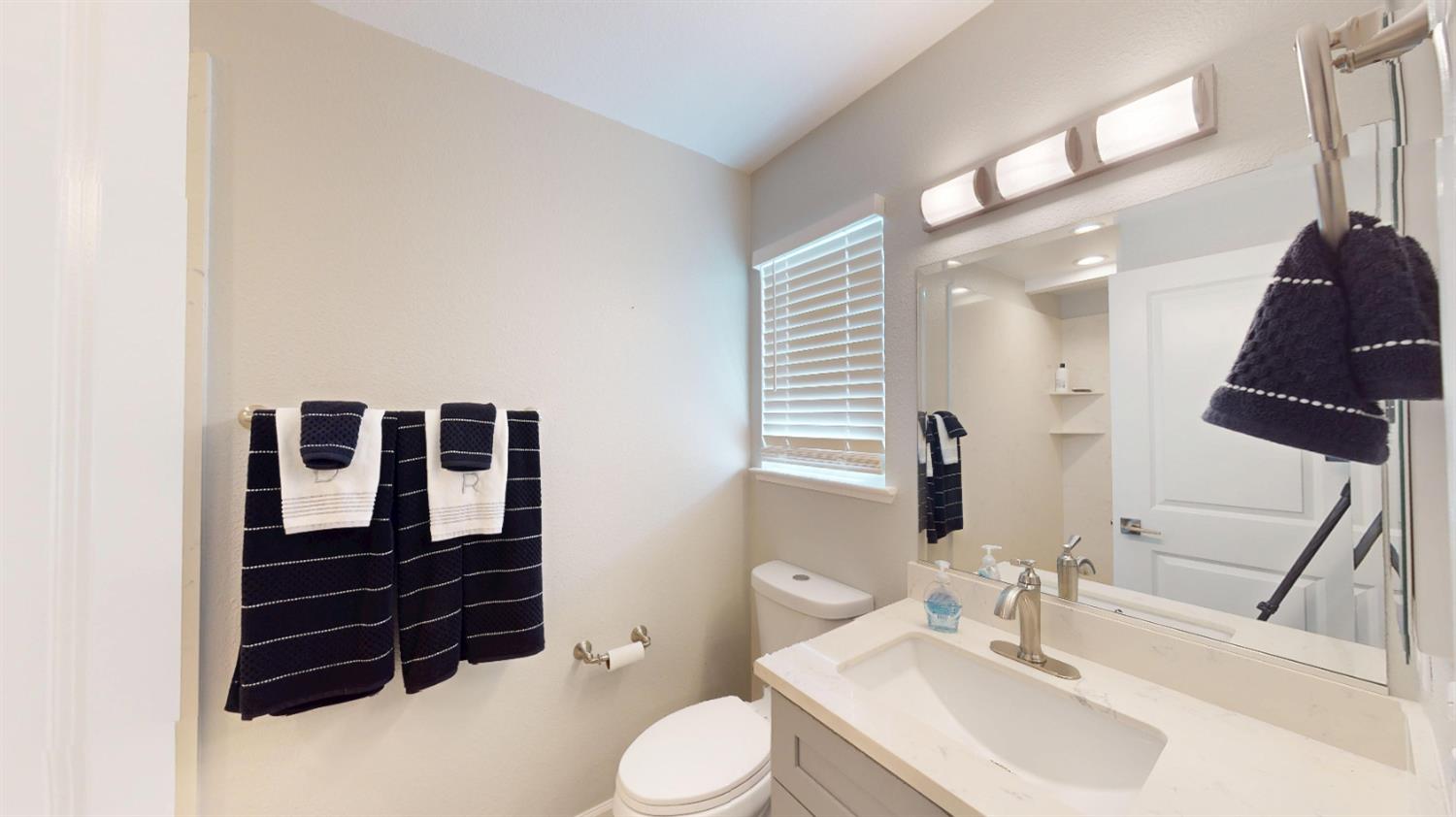 3912 Carver Road Modesto, CA 95356 - Photo 14 of 16