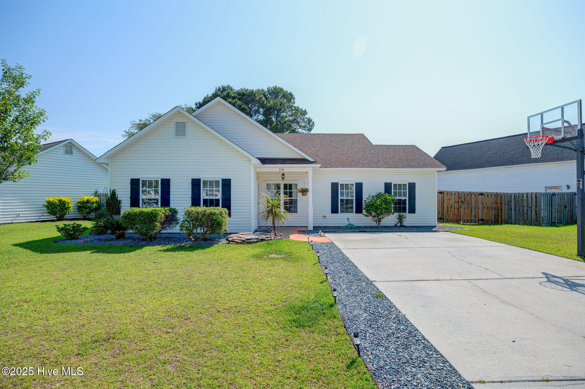 200 Olde Well Loop Road Wilmington, NC 28411 - Photo 1 of 35 200OldeWellLoopRoad(2)