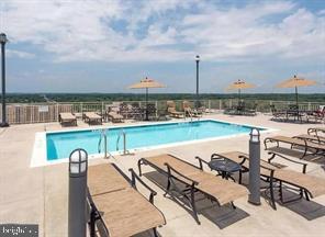 2726 Gallows Road, Unit 1311 Vienna, VA 22180 - Photo 32 of 53