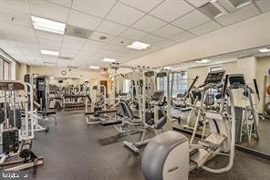 2726 Gallows Road, Unit 1311 Vienna, VA 22180 - Photo 36 of 53