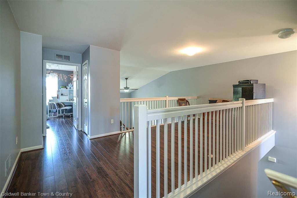 10105 Ridge Run Street Howell, MI 48855 - Photo 31 of 57