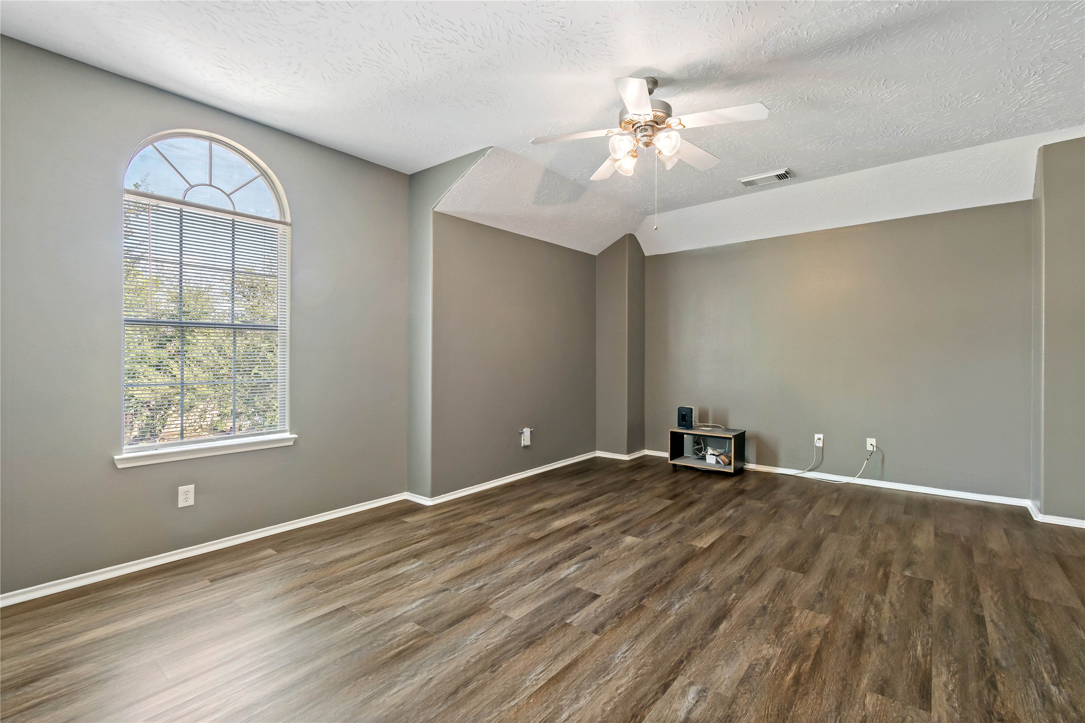 5422 Summer Spring Lane Rosharon, TX 77583 - Photo 20 of 45 Game Room