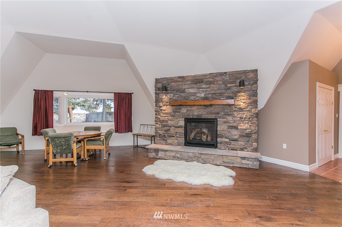 3630 Rd F Northeast Moses Lake, WA 98837 - Photo 7 of 25 Gallery Image 7