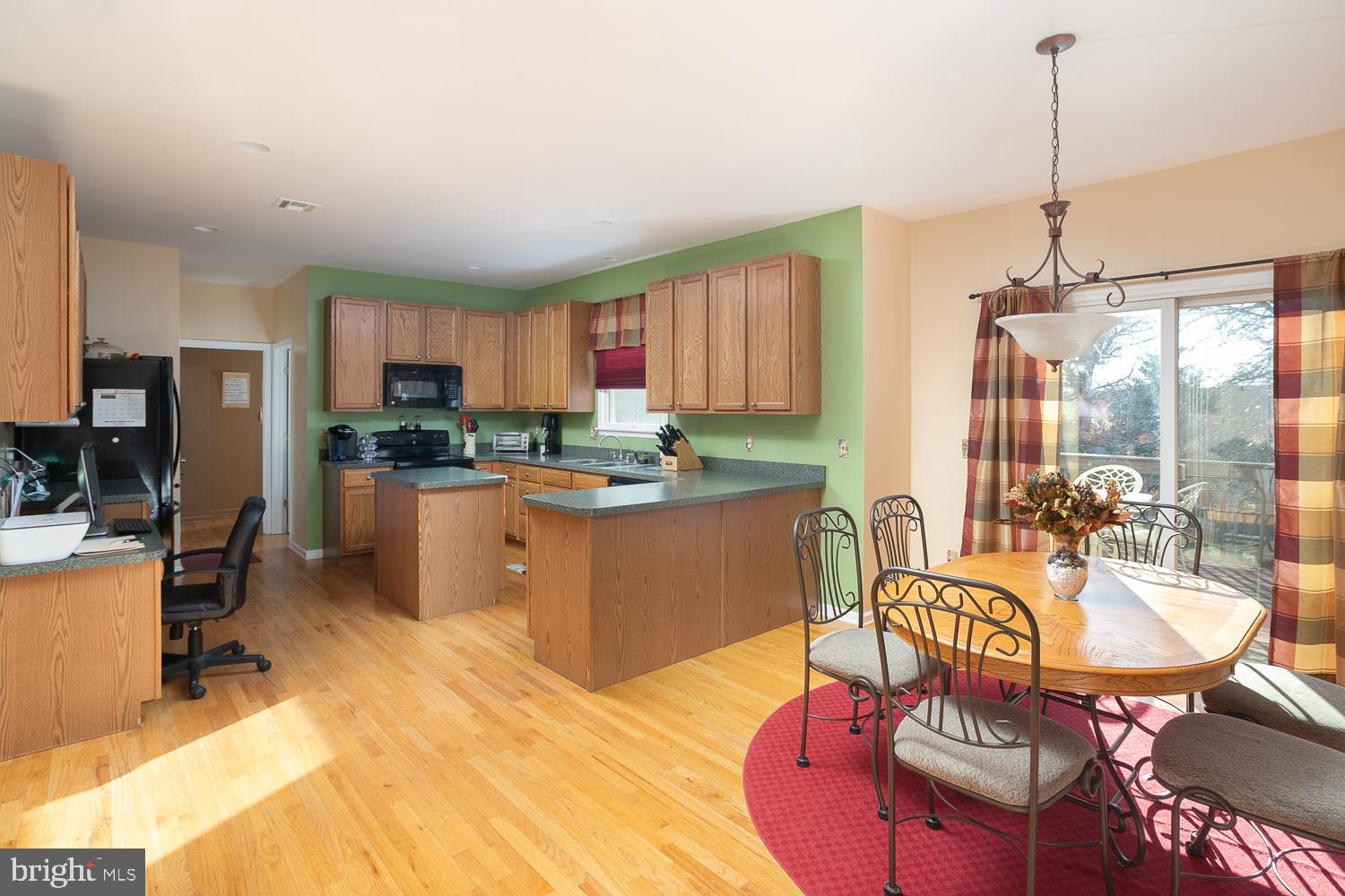 90 Province Line Road Wrightstown, NJ 08562 - Photo 13 of 48