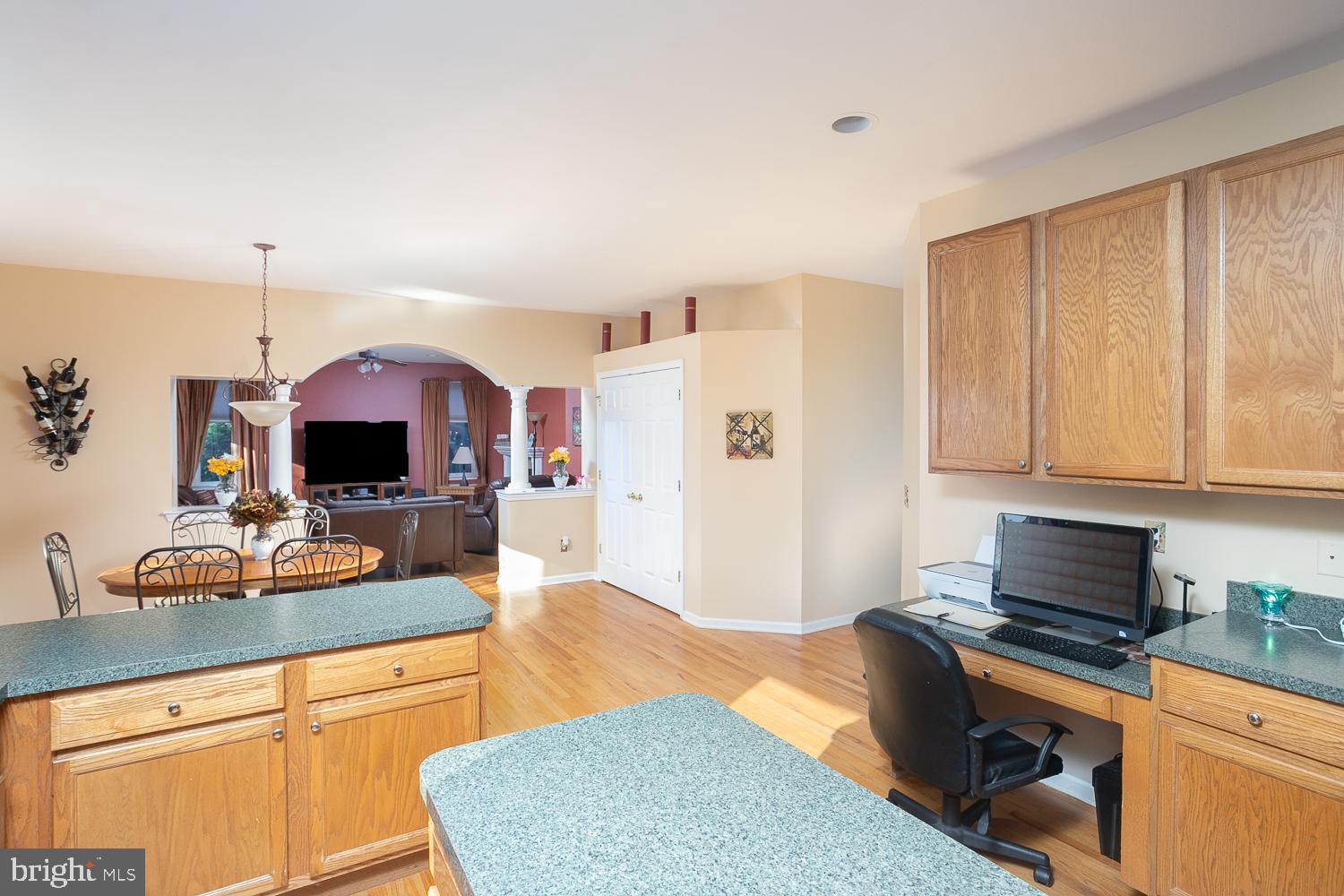 90 Province Line Road Wrightstown, NJ 08562 - Photo 15 of 48