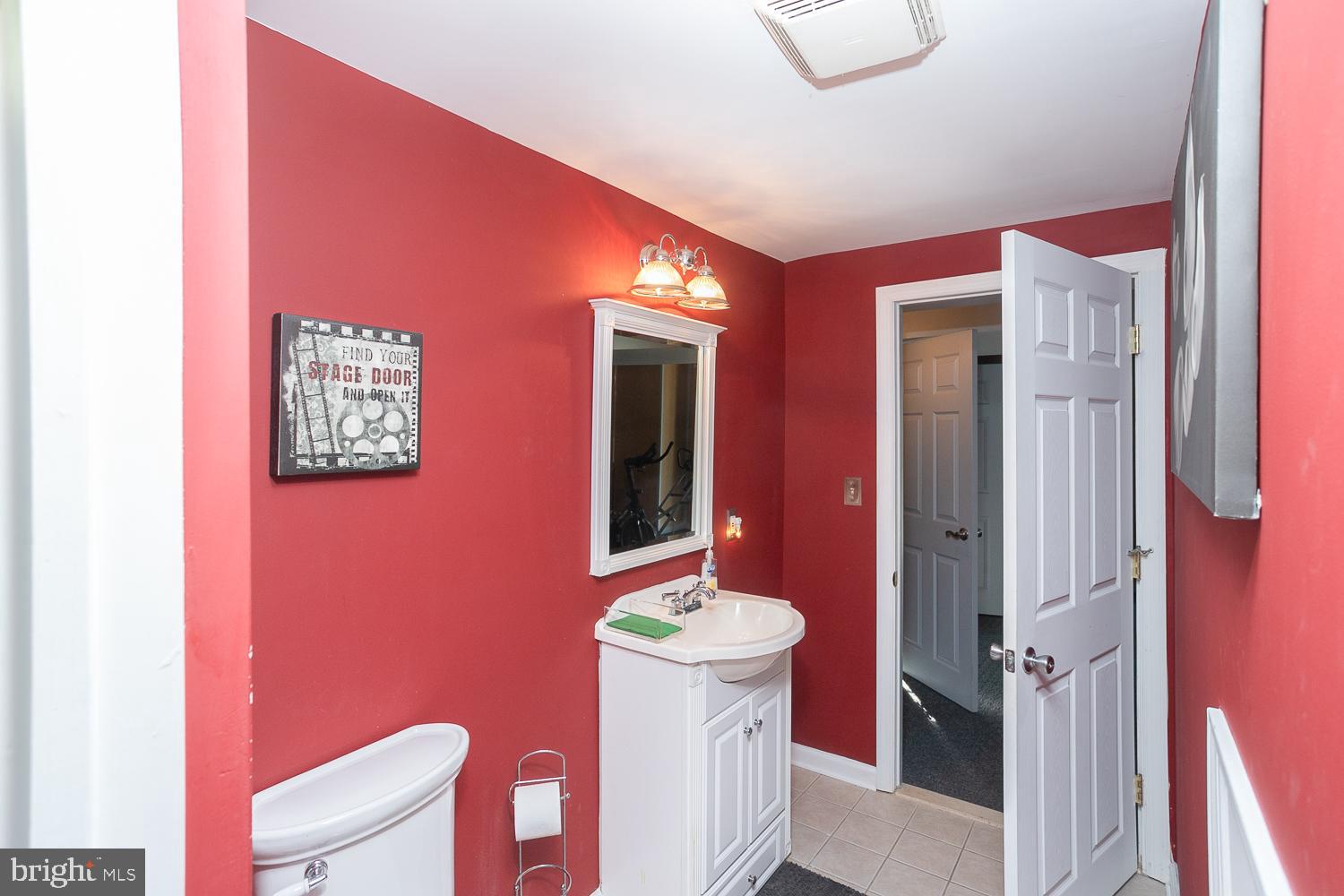 90 Province Line Road Wrightstown, NJ 08562 - Photo 37 of 48