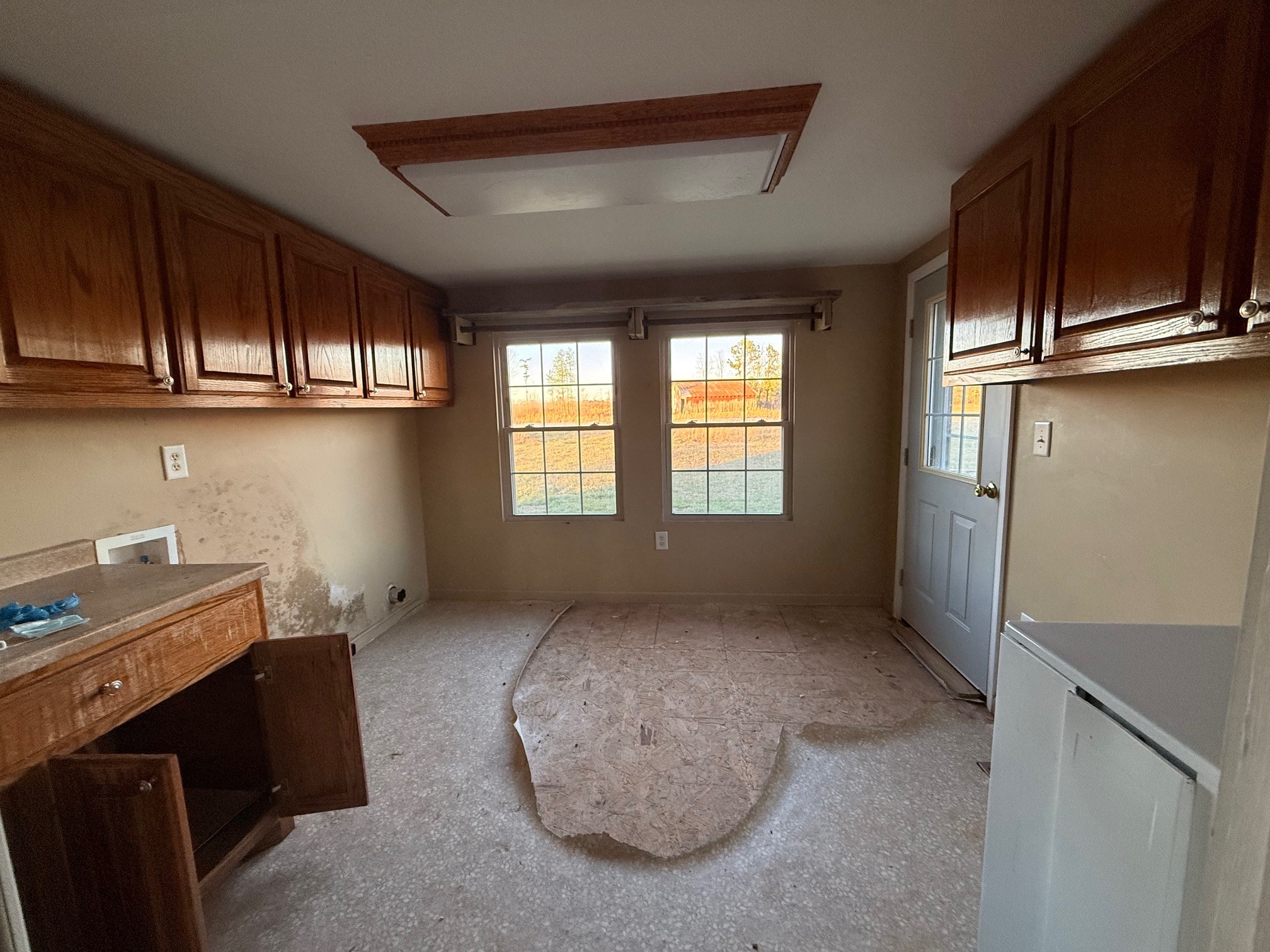 126 Dunn Road Leoma, TN 38468 - Photo 11 of 16 a view of an empty room and window
