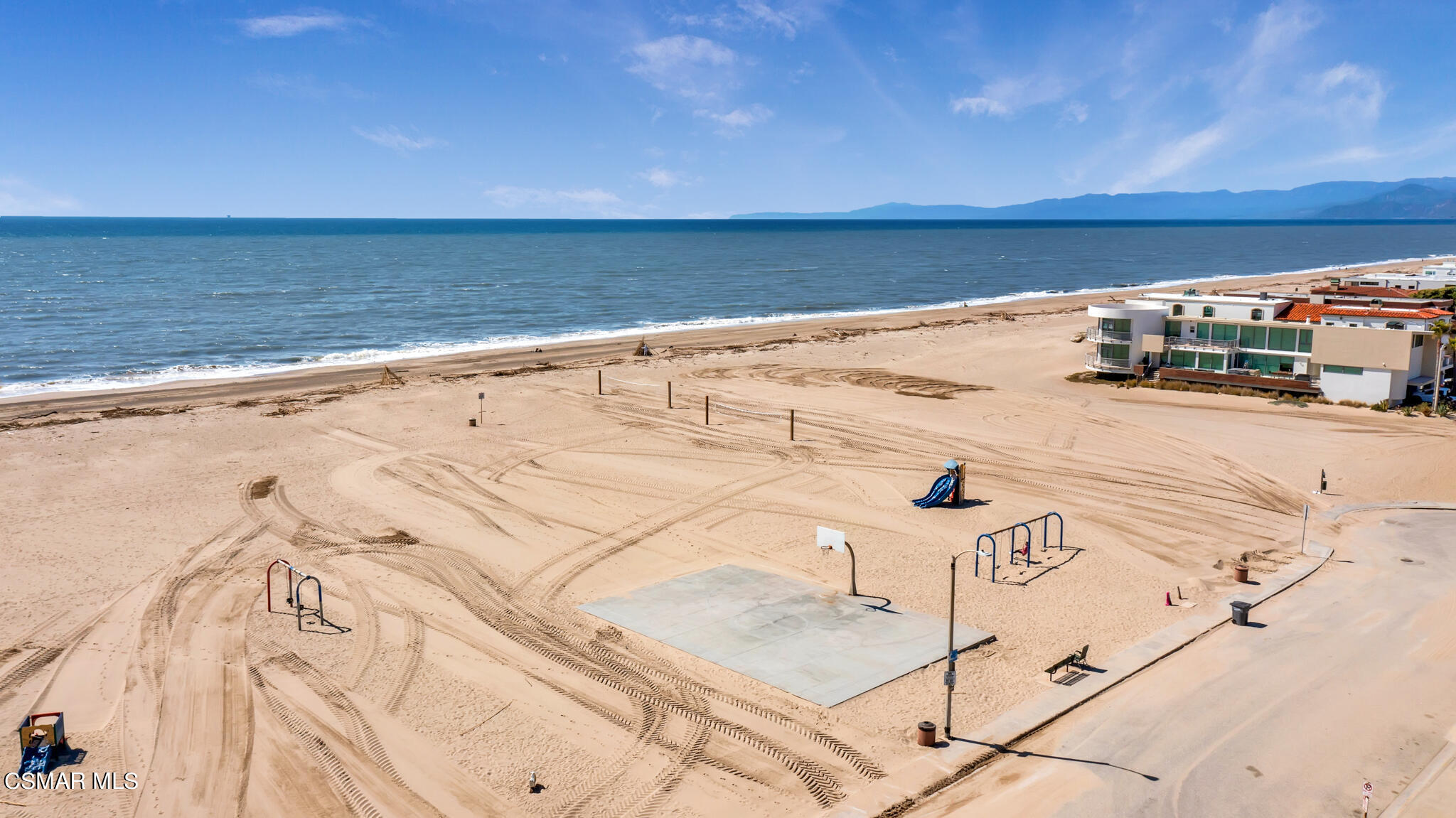 1245 Capri Way Oxnard, CA 93035 - Photo 90 of 94 a view of beach and ocean