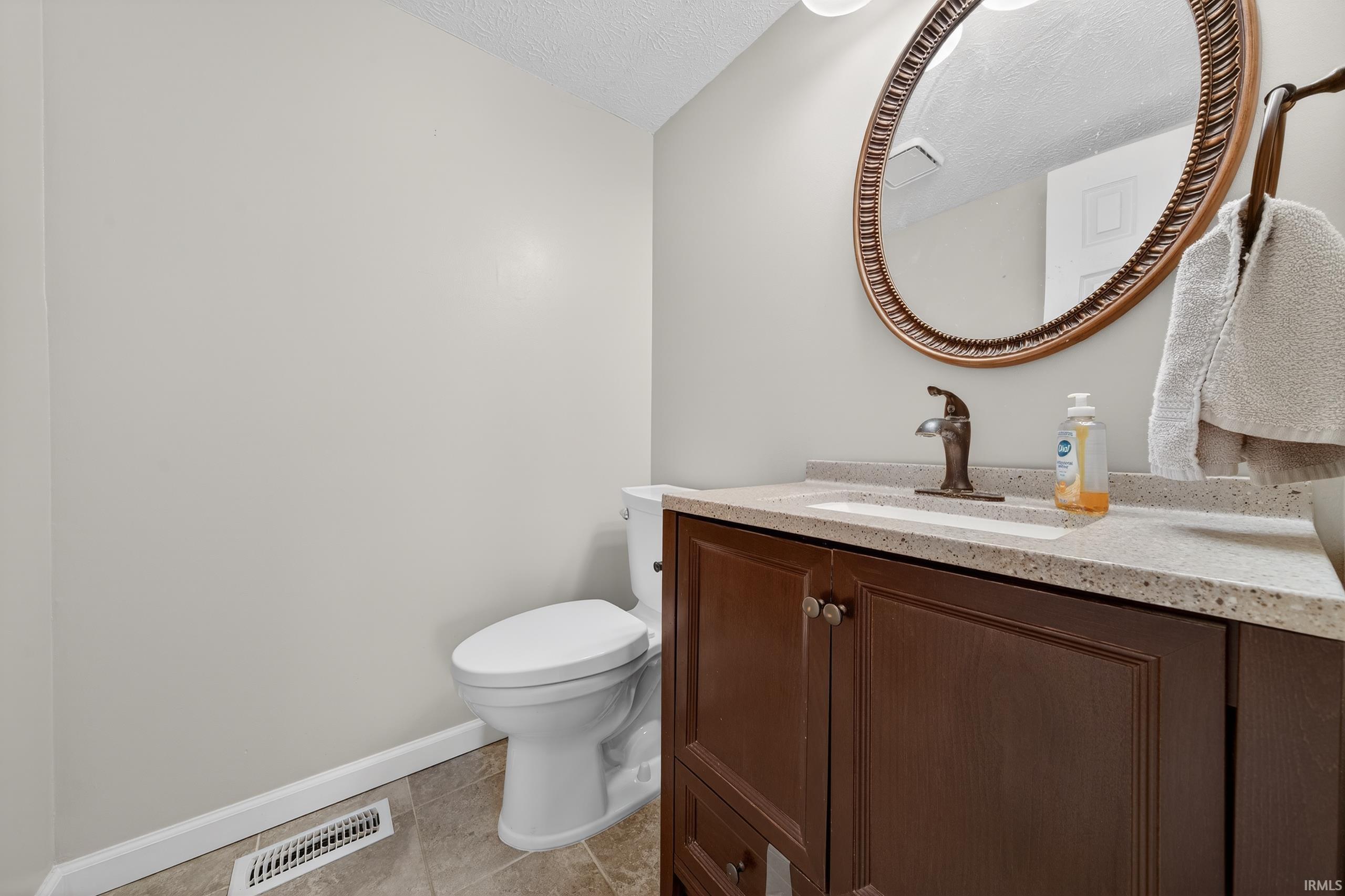 978 Boulder Way Kokomo, IN 46902 - Photo 13 of 30