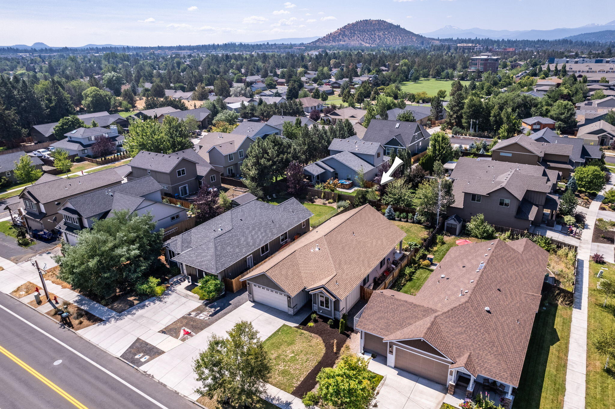 62529 Eagle Road Bend, OR 97701 - Photo 35 of 40 35