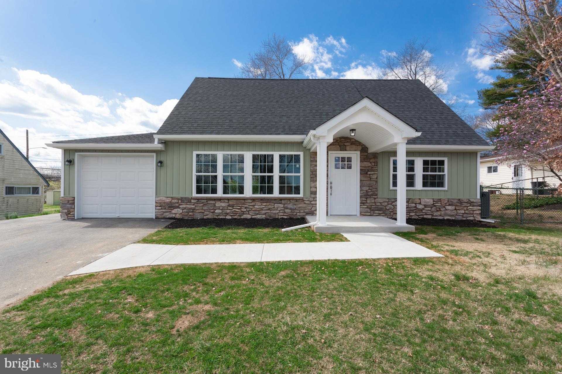 9 Cardinal Road Levittown, PA 19057 - Photo 1 of 29 Welcome home to 9 Cardinal Road!