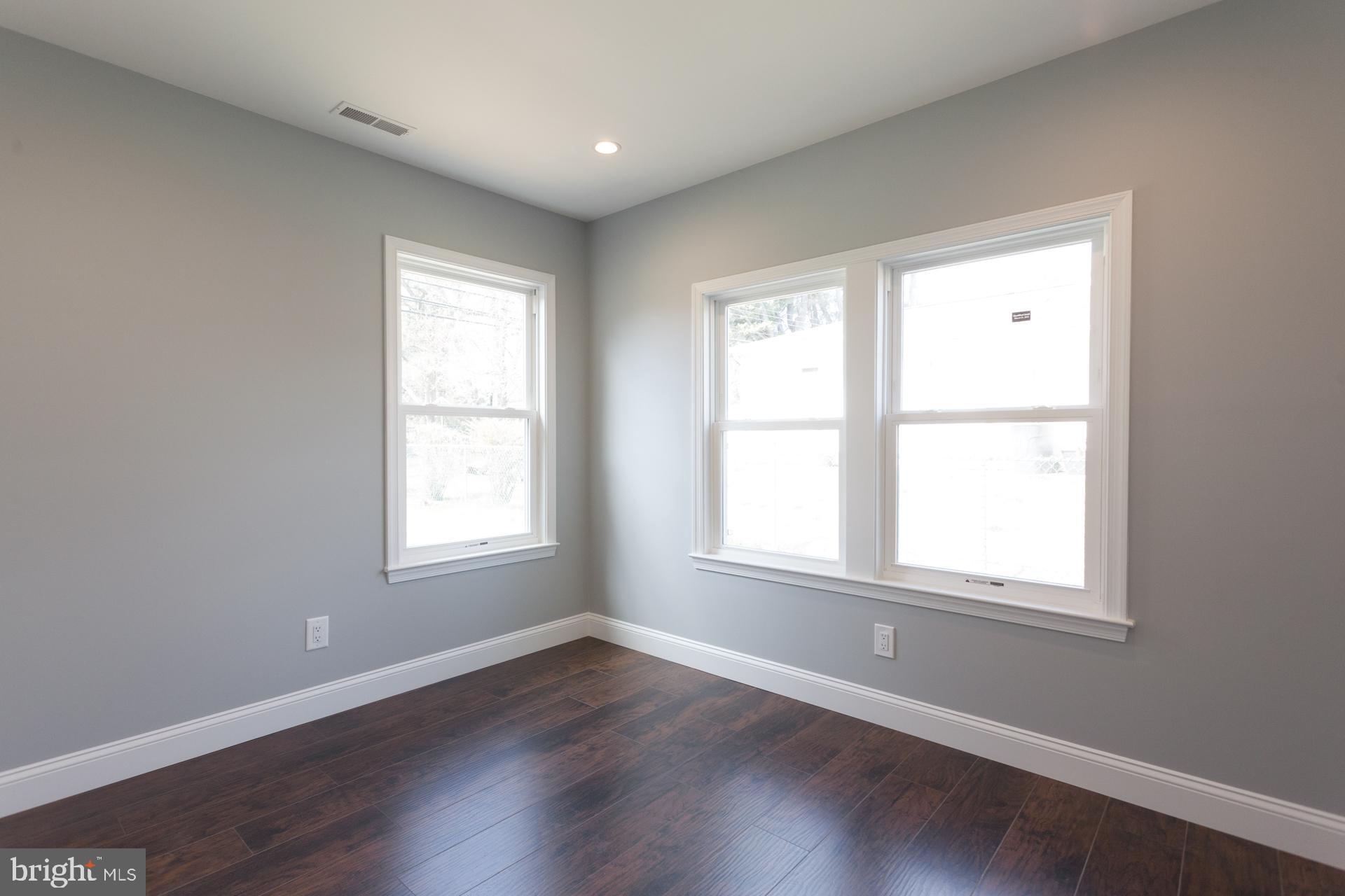 9 Cardinal Road Levittown, PA 19057 - Photo 17 of 29 Bedroom 1