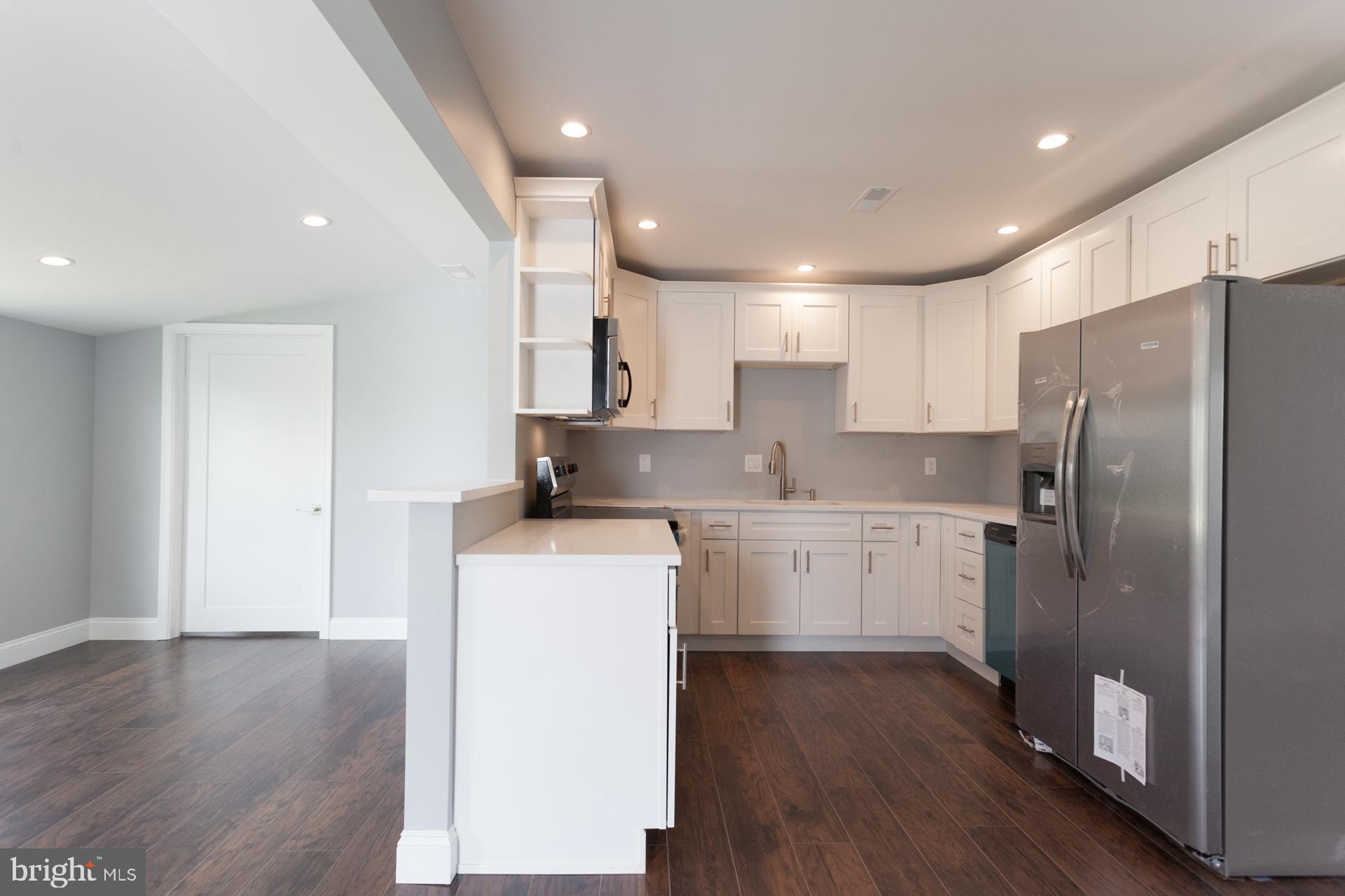9 Cardinal Road Levittown, PA 19057 - Photo 7 of 29 Kitchen