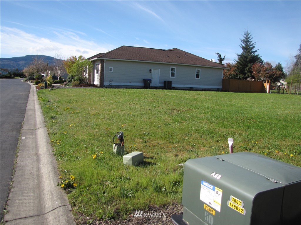 9999 Choice Loop Sequim, WA 98382 - Photo 14 of 16 Gallery Image 14