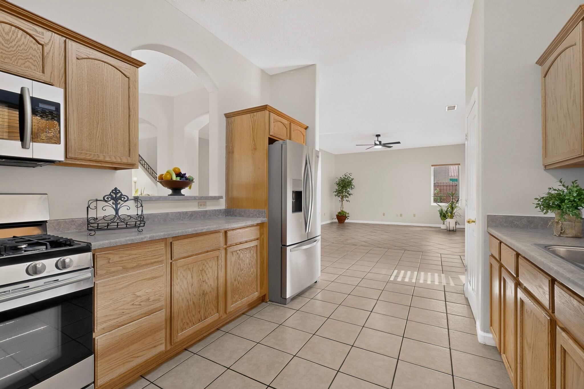 401 Minturn Loop Rio Rancho, NM 87124 - Photo 19 of 50 Gallery Image 19