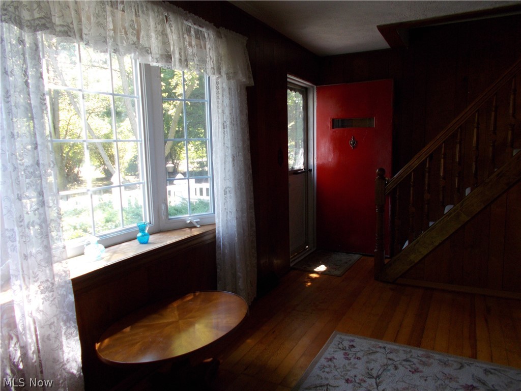 12428 Snow Road Burton, OH 44021 - Photo 3 of 22