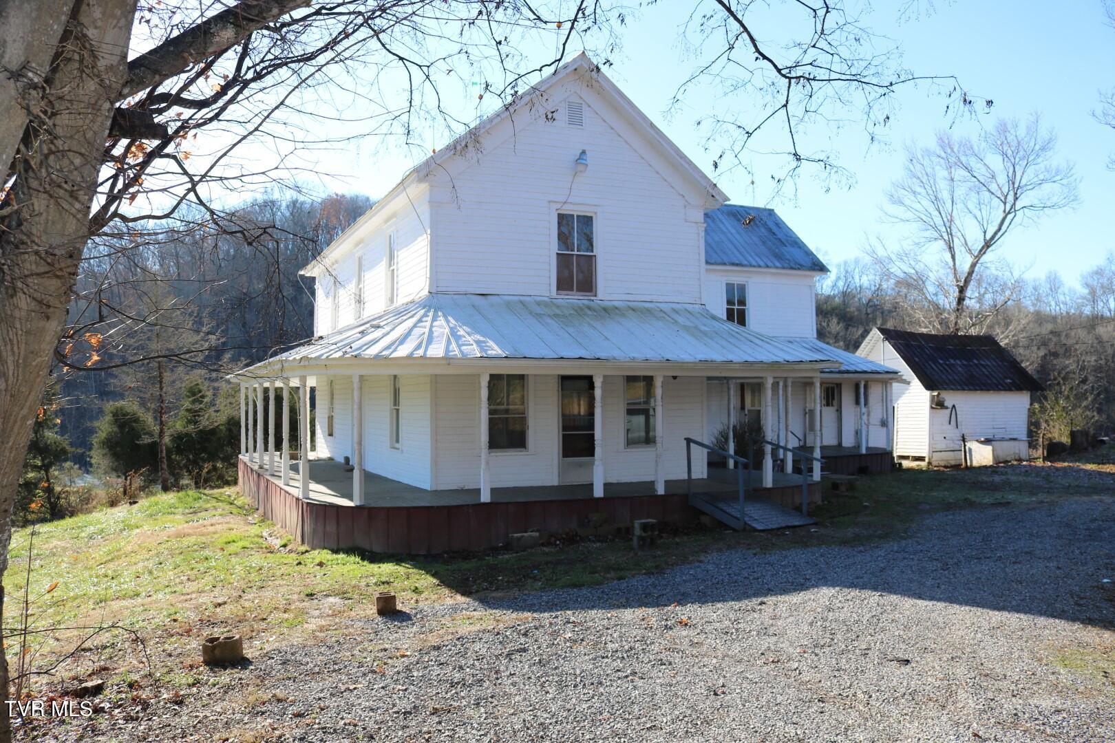 2350 Oakwood Road Midway, TN 37809 - Photo 1 of 29 IMG_7299
