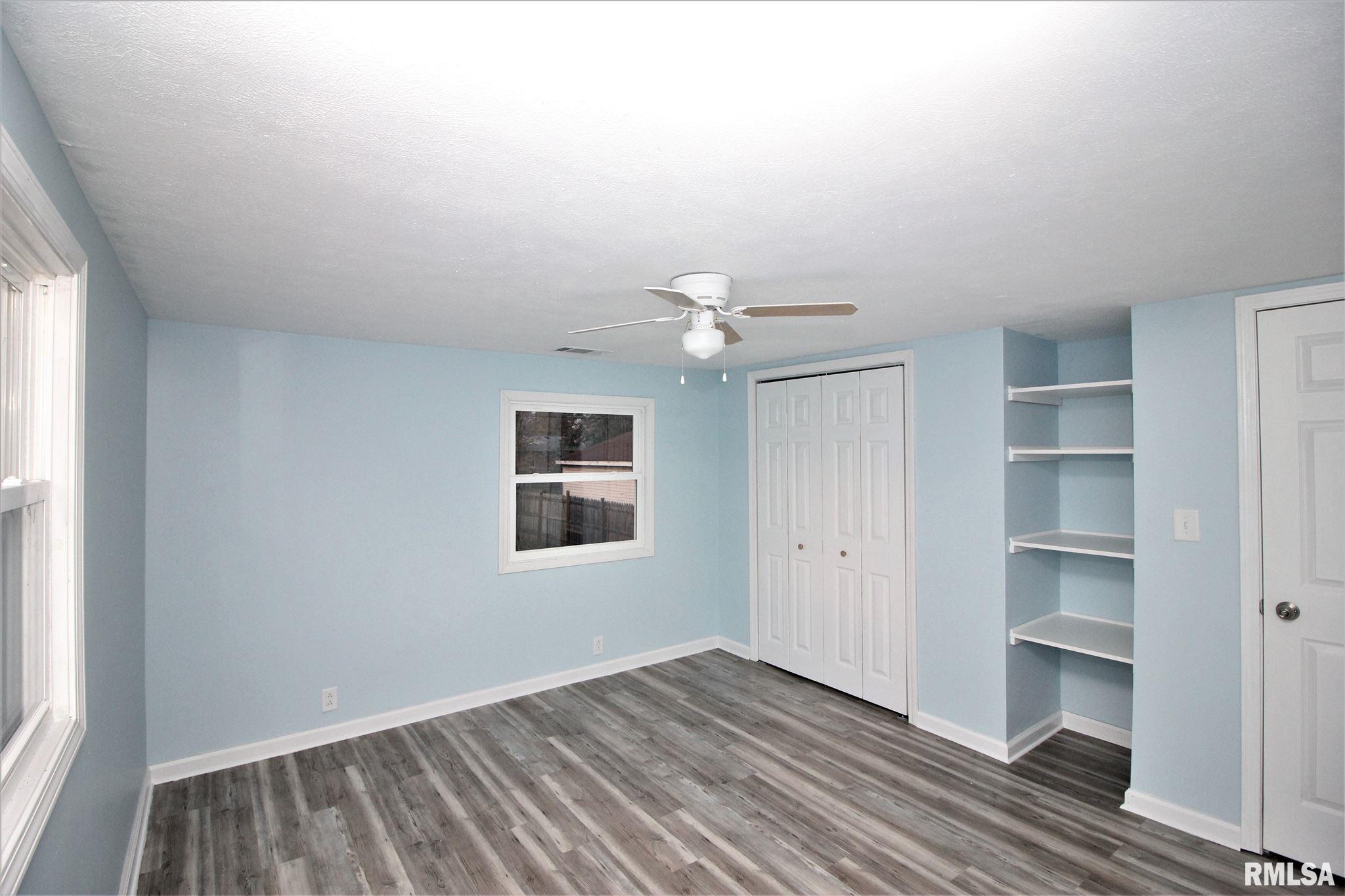 2305 East Keys Avenue Springfield, IL 62702 - Photo 18 of 22