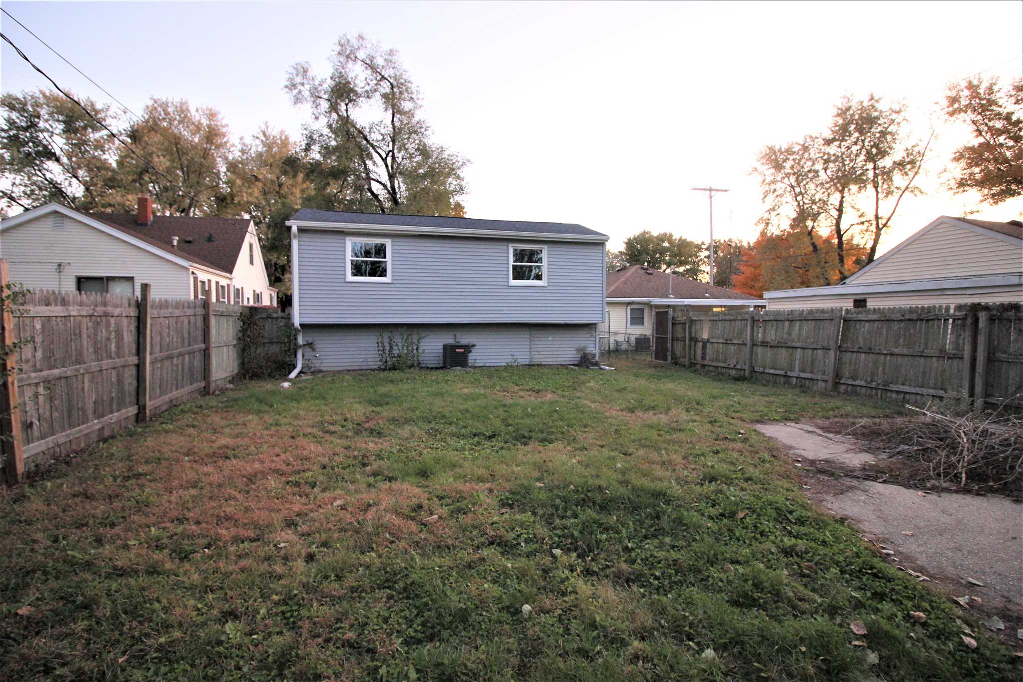 2305 East Keys Avenue Springfield, IL 62702 - Photo 22 of 22