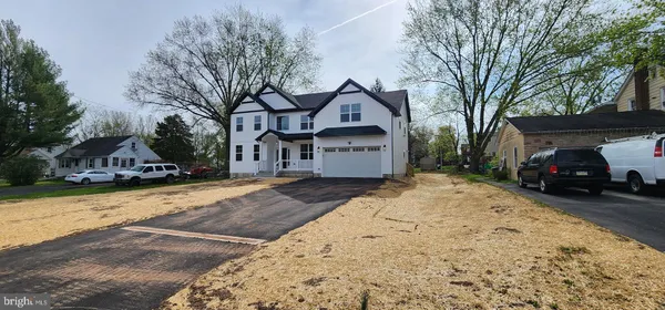 $799,900 | 11 B Fairview Avenue, Perkasie, PA 18944