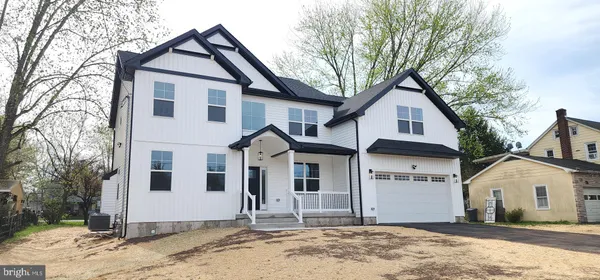 $799,900 | 11 B Fairview Avenue, Perkasie, PA 18944