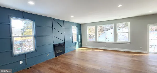 $799,900 | 11 B Fairview Avenue, Perkasie, PA 18944