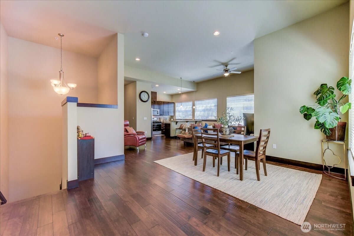 4020 Northeast 3rd Place, Unit B Renton, WA 98056 - Photo 10 of 28