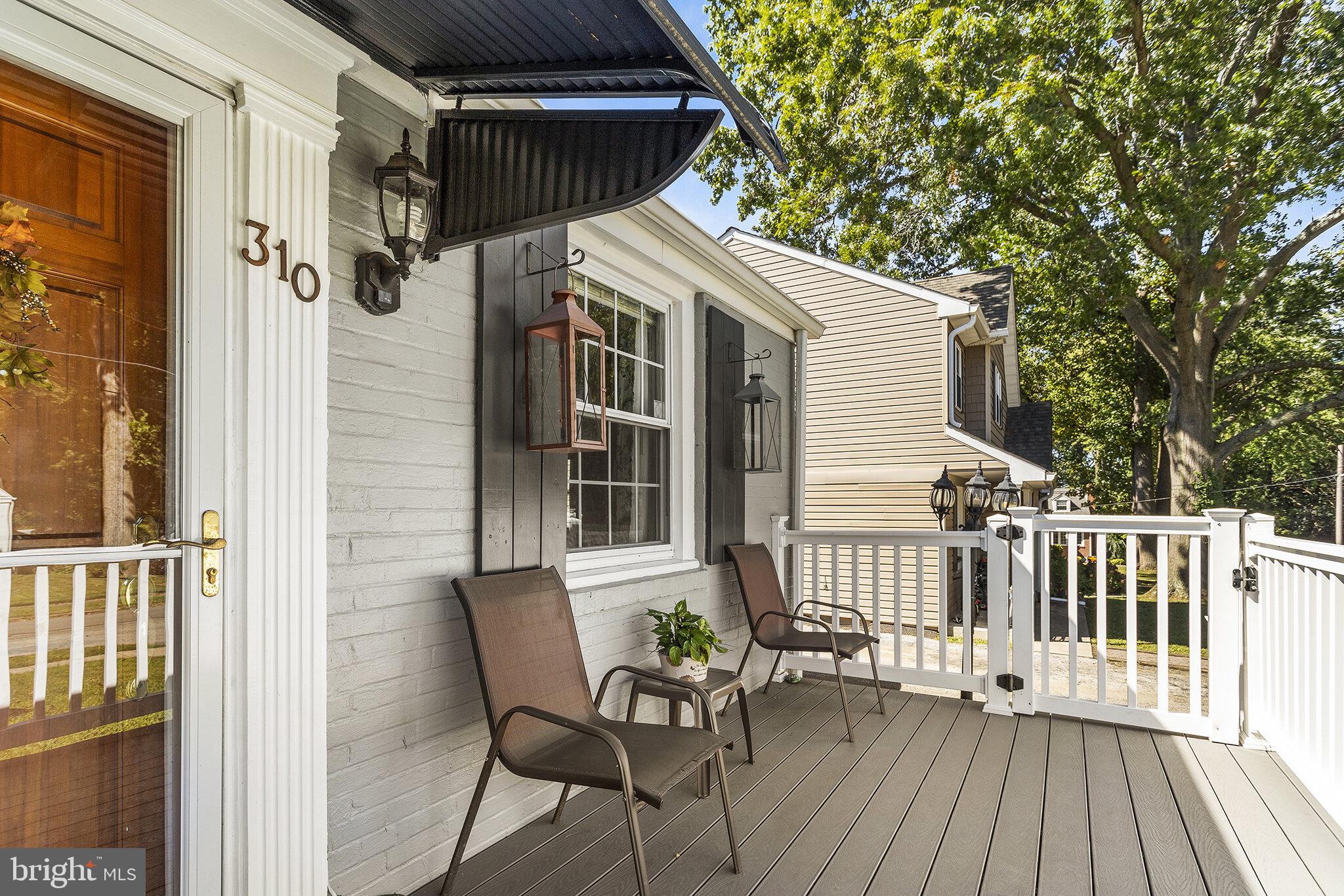 310 Hawarden Road Springfield, PA 19064 - Photo 3 of 30