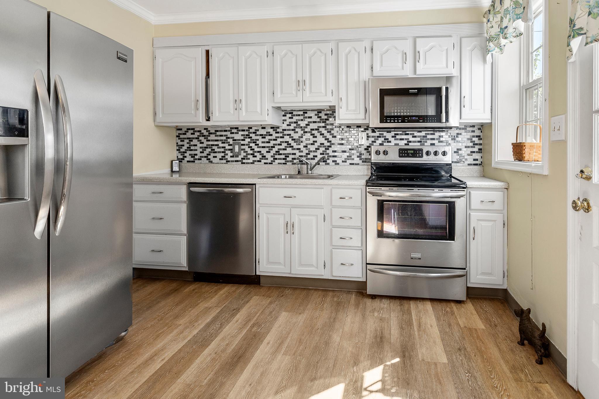 310 Hawarden Road Springfield, PA 19064 - Photo 9 of 30