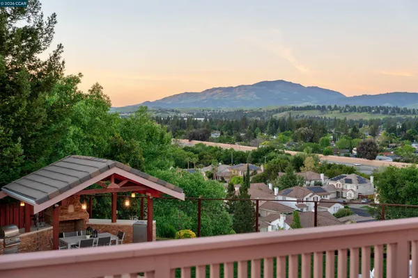 $2,650,000 | 5 Welford Ranch Court, San Ramon, CA 94583