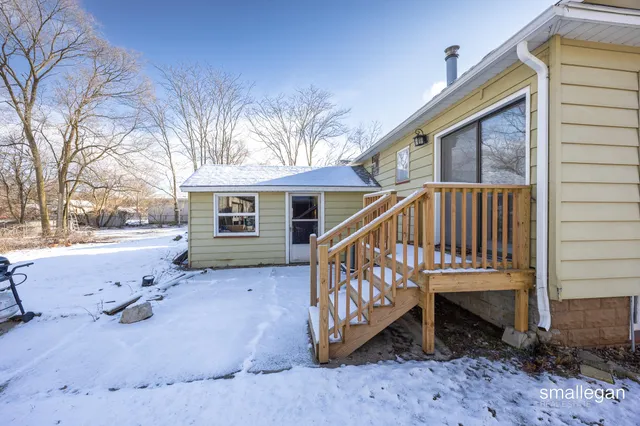 $195,000 | 2040 Lawnel Avenue, Muskegon, MI 49441