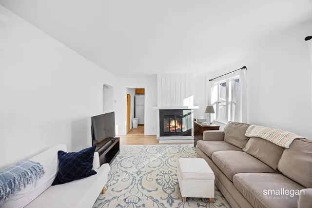 $195,000 | 2040 Lawnel Avenue, Muskegon, MI 49441