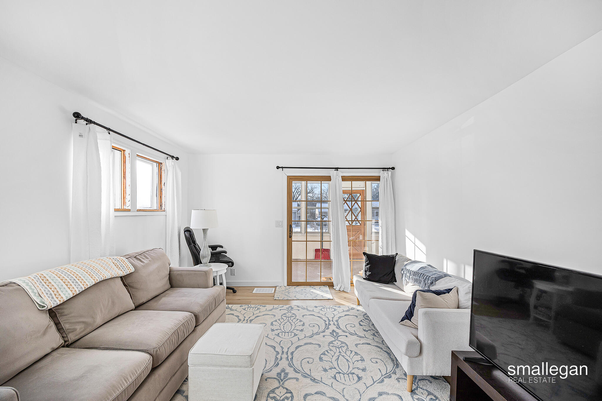 2040 Lawnel Avenue Muskegon, MI 49441 - Photo 6 of 46 3