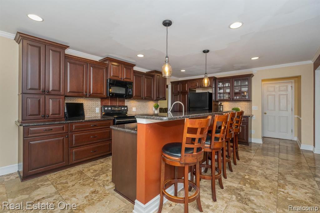 1958 Brookfield Road Rochester Hills, MI 48306 - Photo 19 of 35