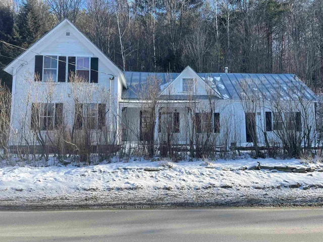 $486,000 | 2295 Quechee Main Street, Hartford, VT 05059