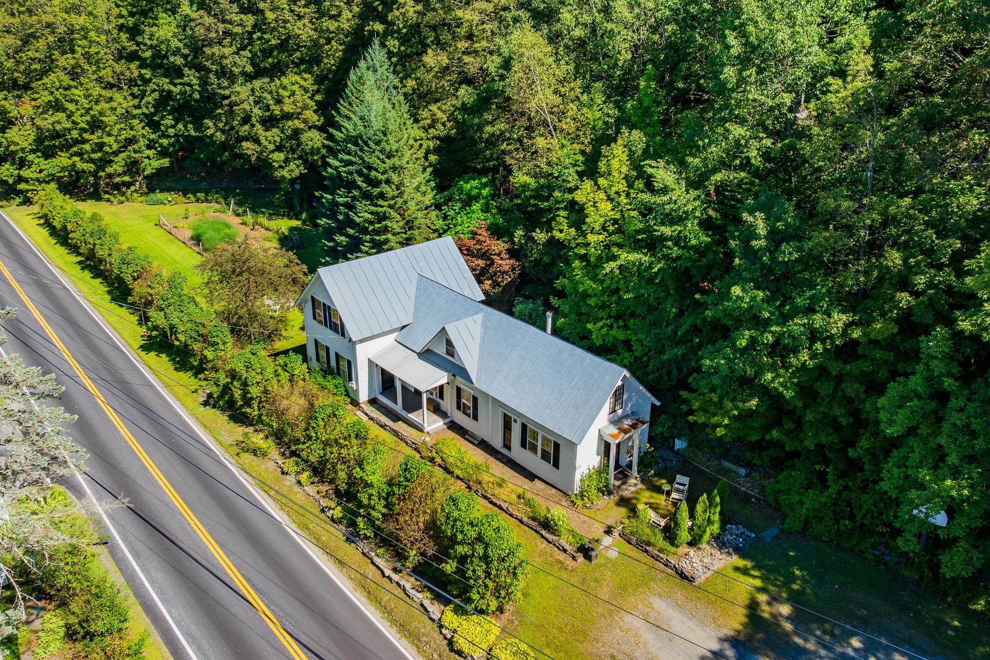 2295 Quechee Main Street Hartford, VT 05059 - Photo 4 of 51