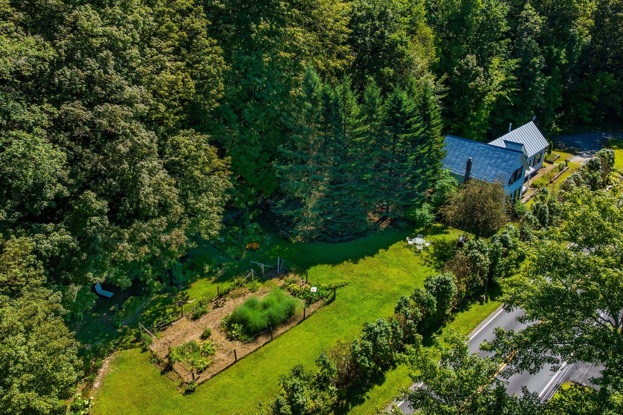 2295 Quechee Main Street Hartford, VT 05059 - Photo 5 of 51