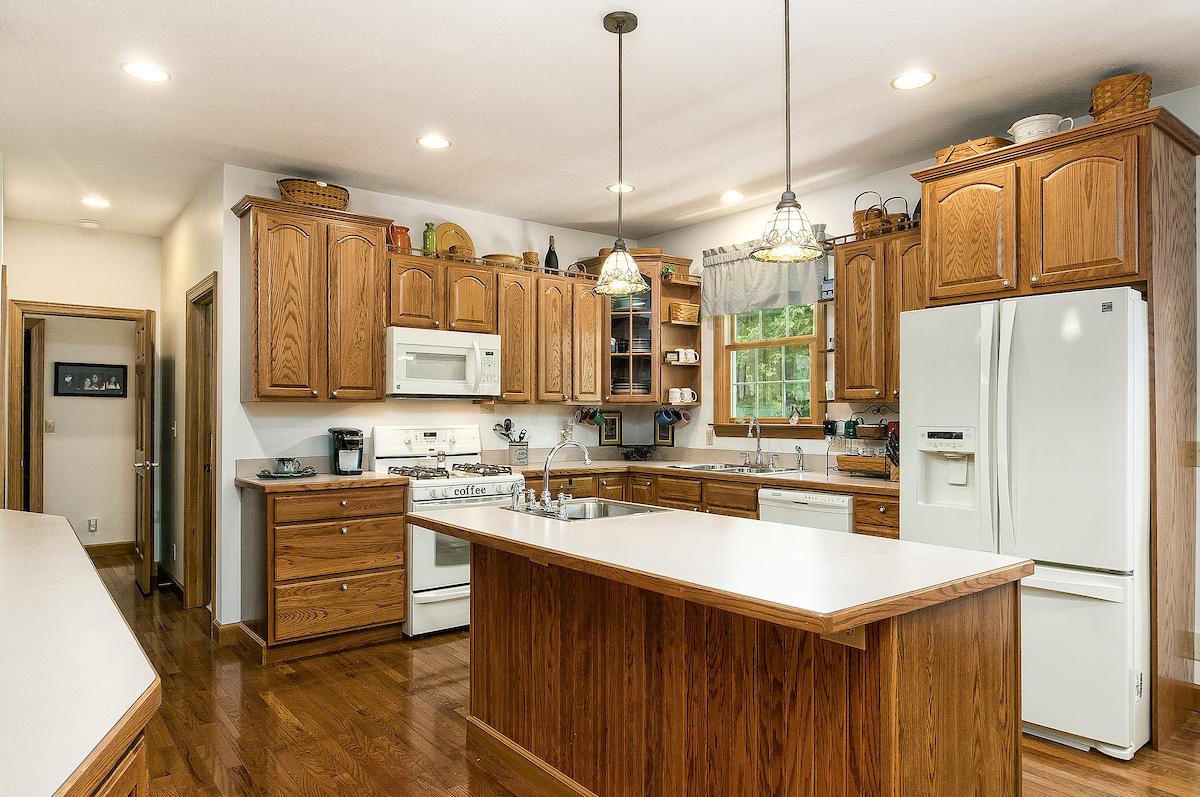 1320 Ridge Road Northeast Lancaster, OH 43130 - Photo 12 of 60 Gallery Image 12