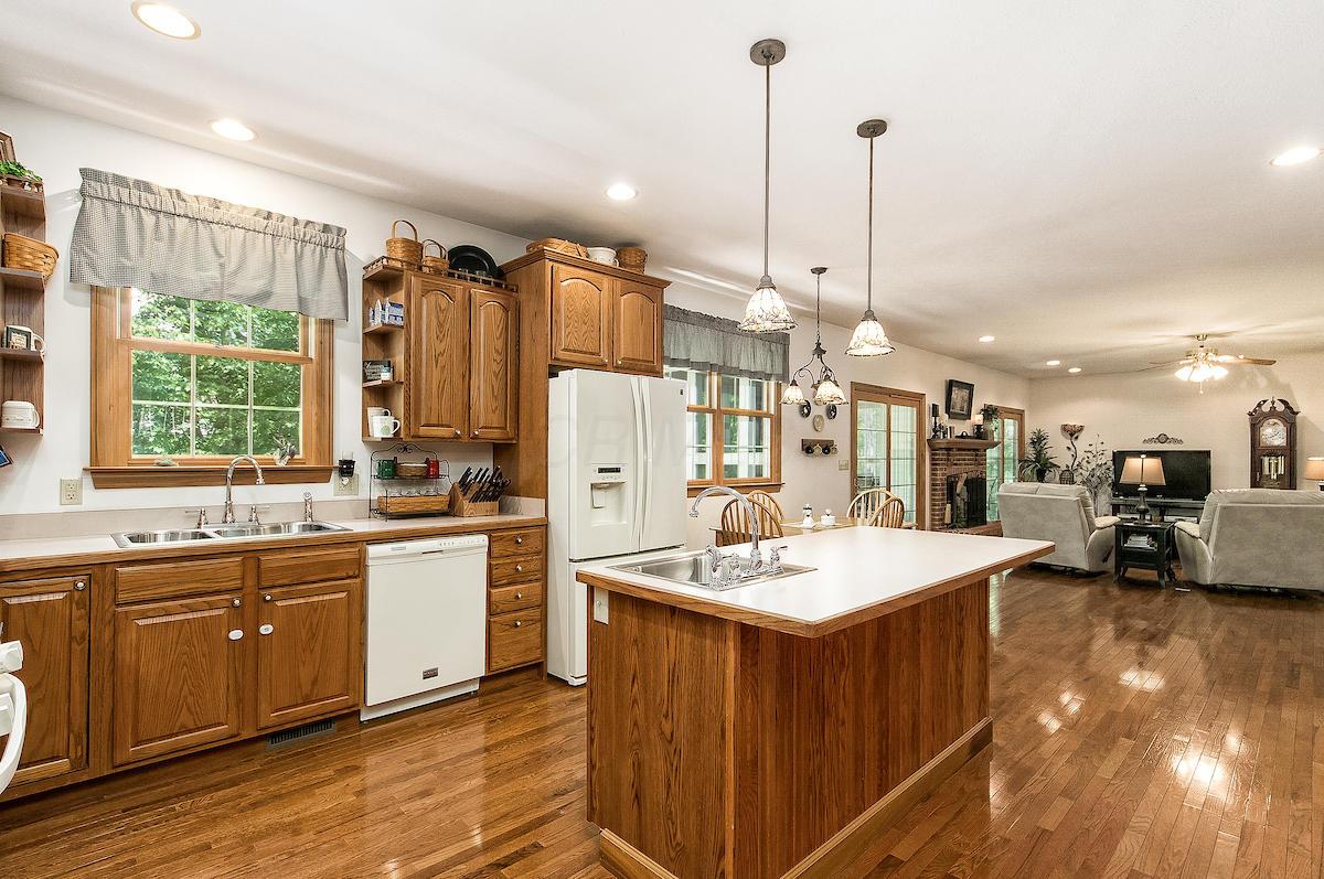 1320 Ridge Road Northeast Lancaster, OH 43130 - Photo 14 of 60 Gallery Image 14