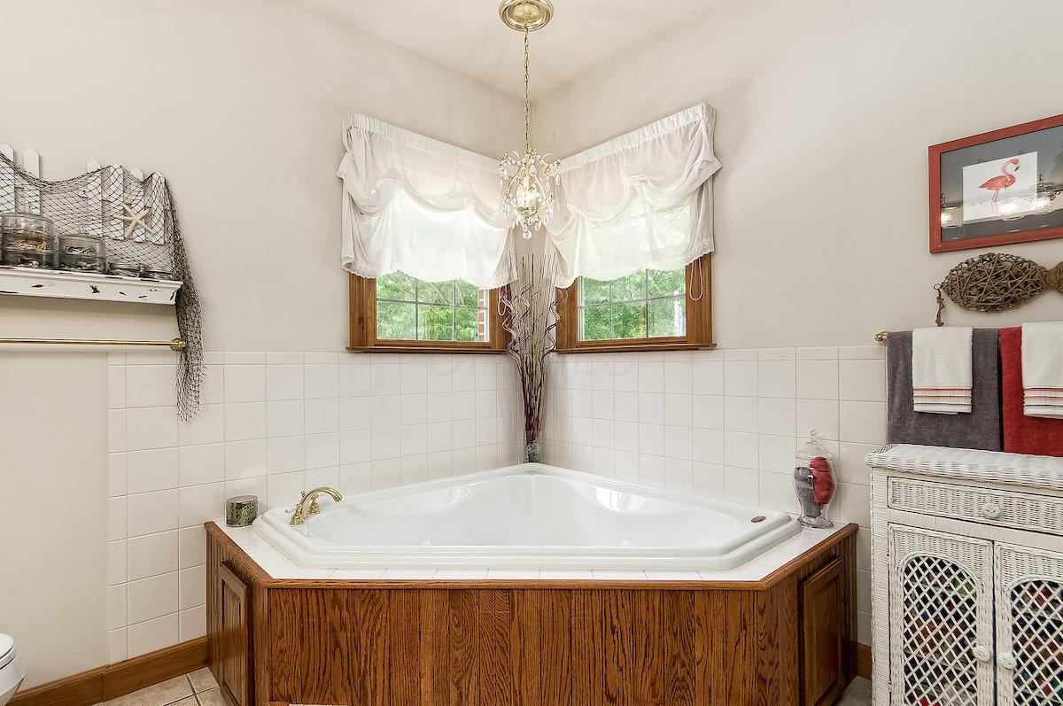 1320 Ridge Road Northeast Lancaster, OH 43130 - Photo 34 of 60 Gallery Image 34