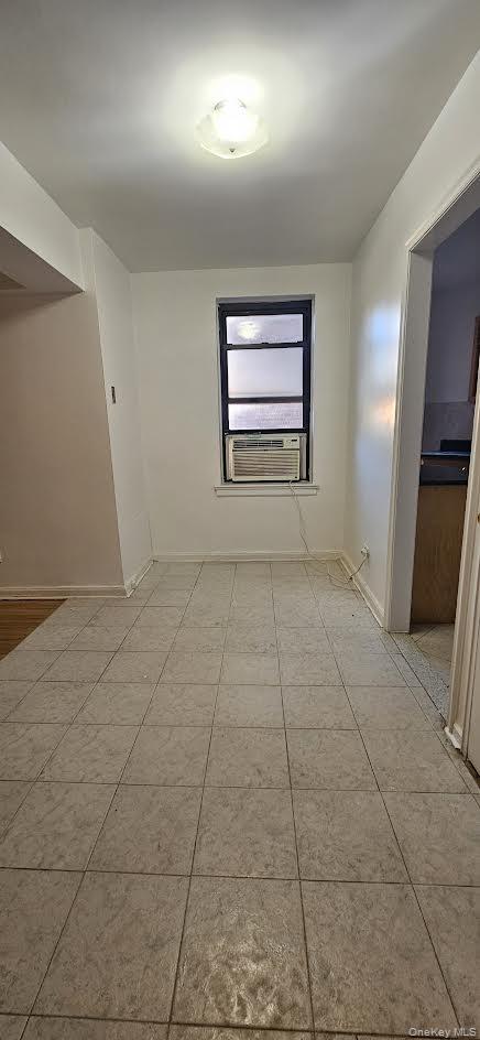 65-35 108th Street, Unit B15 Queens, NY 11375 - Photo 6 of 13 an empty room with a fireplace