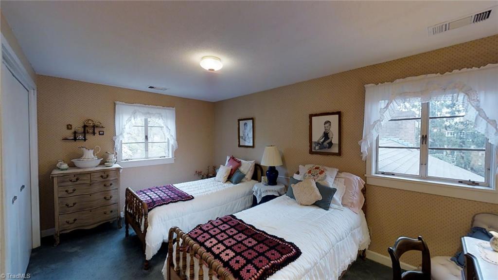 1104 Rockford Road High Point, NC 27262 - Photo 22 of 30 Large 4th Bedroom on the upper level.